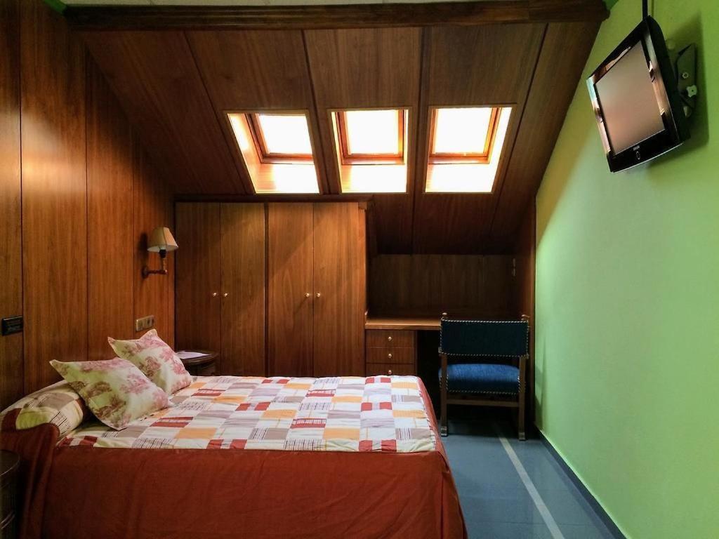 Real Hotel กัวร์โด ภายนอก รูปภาพ